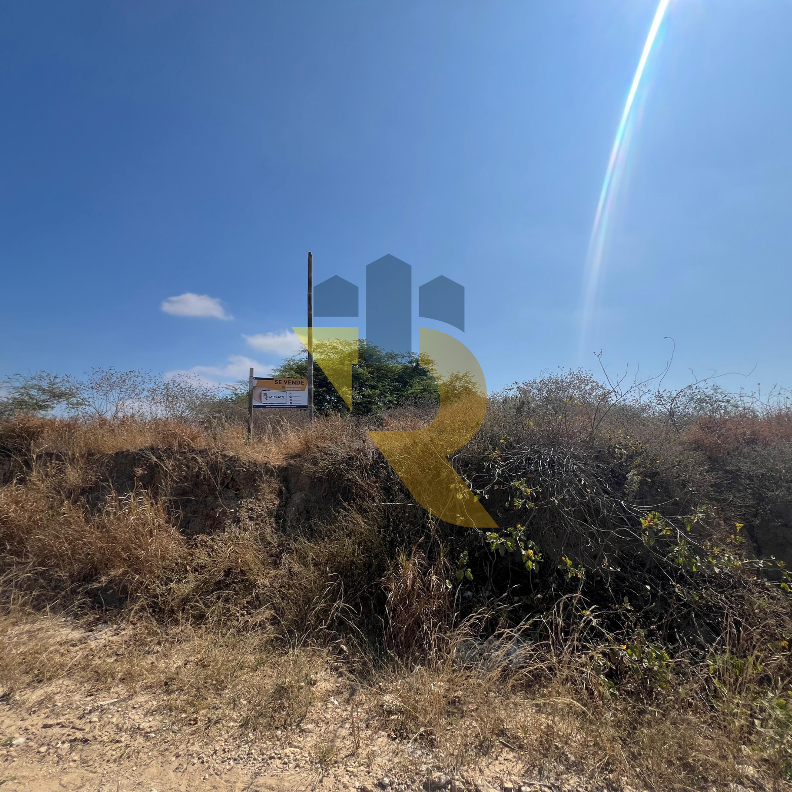 Terreno - Punta Blanca Entrada 5 - Santa Elena -  a 500 metros de la playa y Ruta del Spondylus.