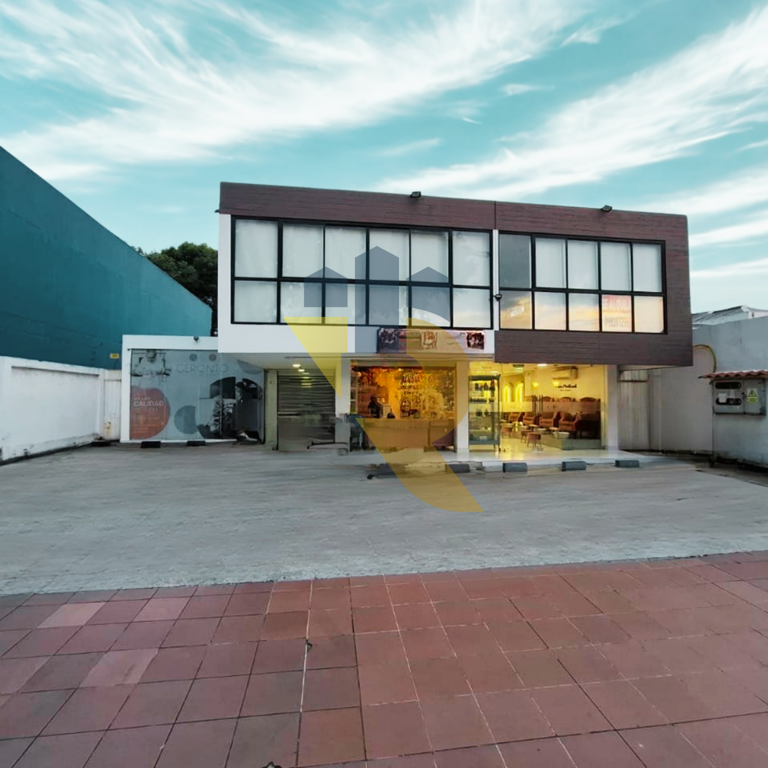 Alquiler en Urdesa Suite Amoblada con Parqueo